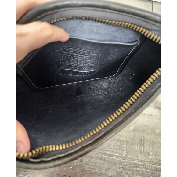 Vintage Coach 5217 Brown Leather Double Strap Crossbody Bag Worn - Picture 7 of 8